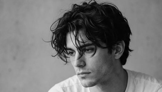 Medium Length Hair for Men: The Definitive Modern Styling Guide